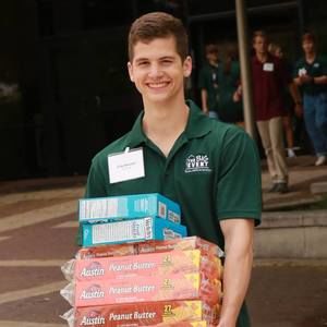 Meet your Posher, Cole